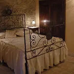 Farma Borgo Storico Cisterna