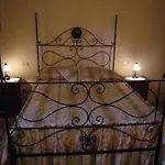 Borgo Storico Cisterna * Macerata Feltria