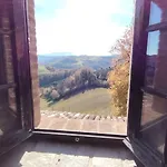 Borgo Storico Cisterna Bauernhof Macerata Feltria