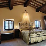 Bauernhof Borgo Storico Cisterna Macerata Feltria