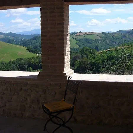 בית חווה Borgo Storico Cisterna