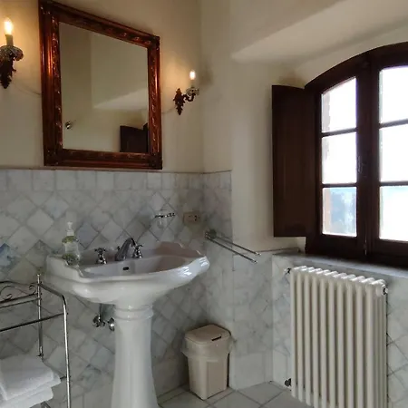 Feriegård Borgo Storico Cisterna Macerata Feltria