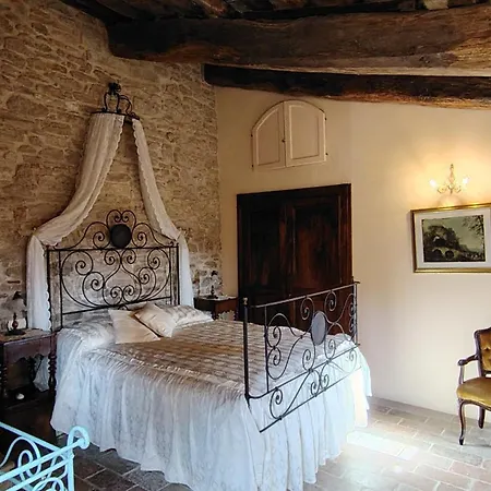 Borgo Storico Cisterna Feriegård Macerata Feltria