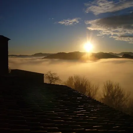 Borgo Storico Cisterna Feriegård Macerata Feltria